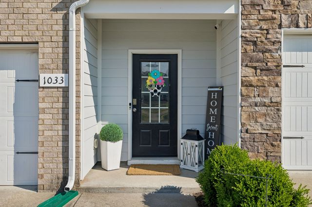 1033 Woodbridge Blvd, Lebanon, TN 37090