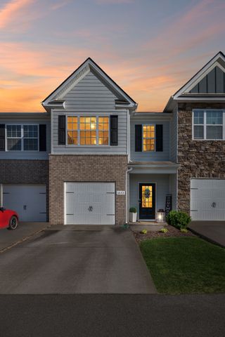 1033 Woodbridge Blvd, Lebanon, TN 37090