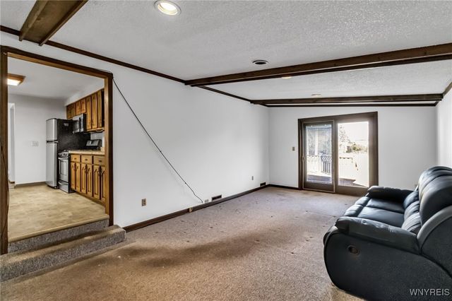 176 Barnabas Drive, Cheektowaga, NY 14043