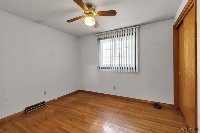 176 Barnabas Drive, Cheektowaga, NY 14043