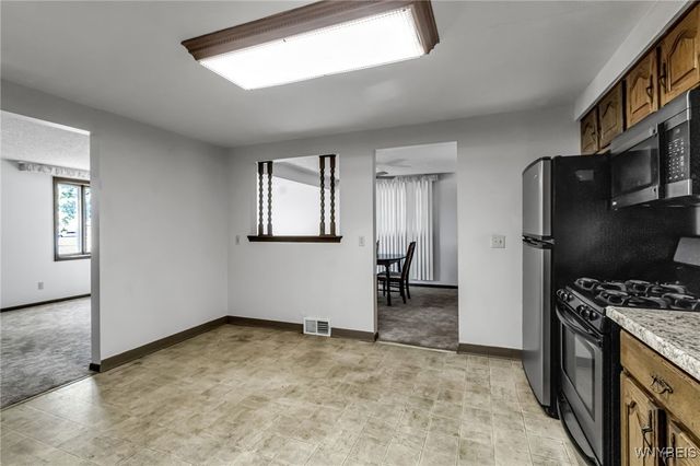 176 Barnabas Drive, Cheektowaga, NY 14043