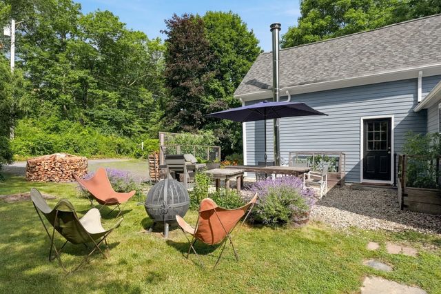 17 Spring Hill Rd, Newbury, MA 01922