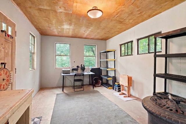 17 Spring Hill Rd, Newbury, MA 01922