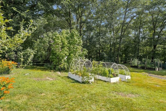 17 Spring Hill Rd, Newbury, MA 01922