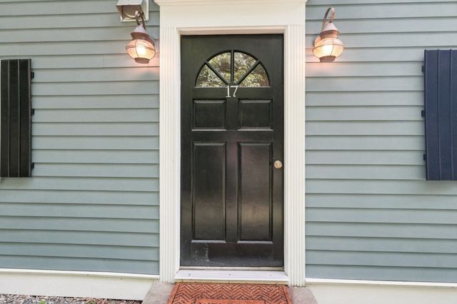 17 Spring Hill Rd, Newbury, MA 01922