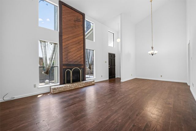 6401 Deihl Road 902, Houston, TX 77092