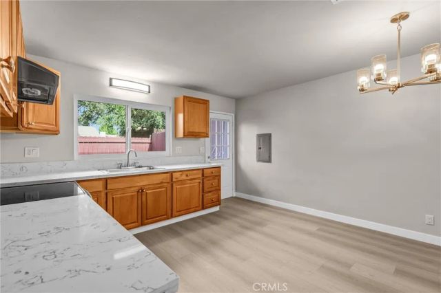 7300 Lennox Avenue C7, Van Nuys, CA 91405