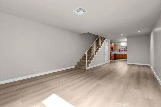 7300 Lennox Avenue C7, Van Nuys, CA 91405