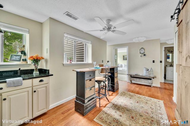 74 Hollister Way South 74, Glastonbury, CT 06033