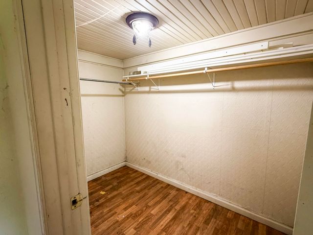 4202 W Church Street, Springfield, MO 65802