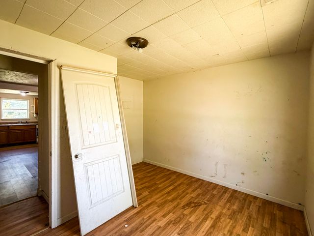 4202 W Church Street, Springfield, MO 65802