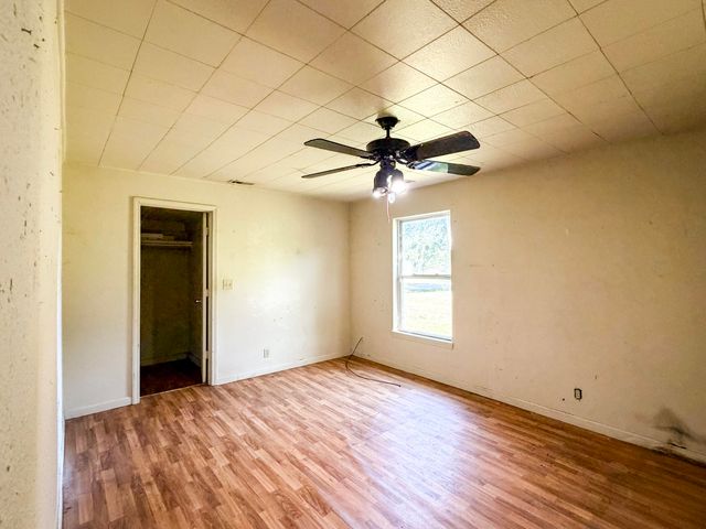 4202 W Church Street, Springfield, MO 65802