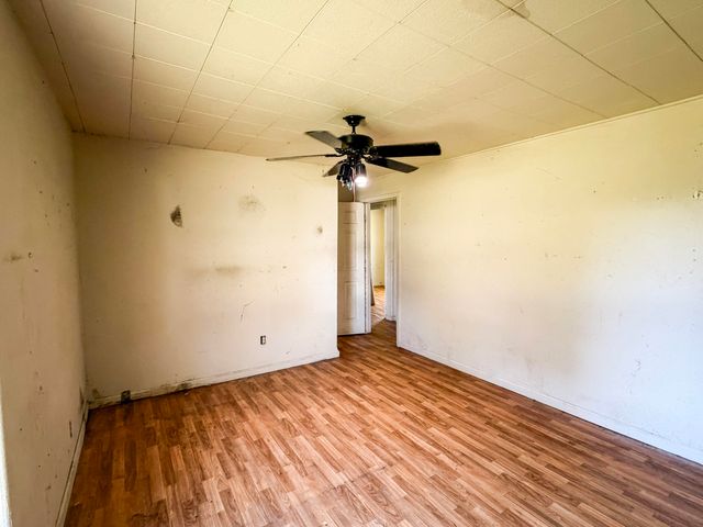 4202 W Church Street, Springfield, MO 65802