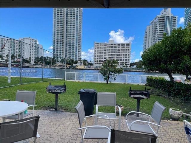 400 Leslie Dr 1105, Hallandale Beach, FL 33009