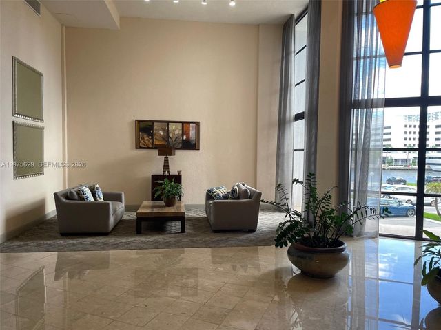 400 Leslie Dr 1105, Hallandale Beach, FL 33009