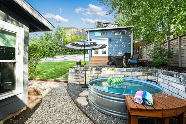 2805 S 5th ST, Austin, TX 78704