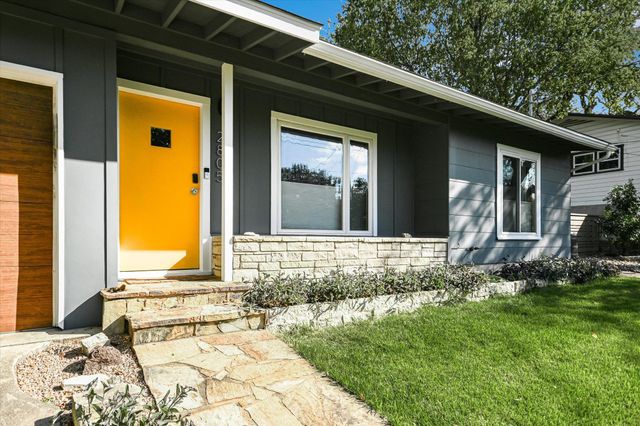 2805 S 5th ST, Austin, TX 78704
