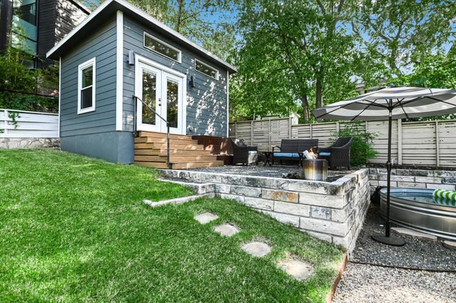 2805 S 5th ST, Austin, TX 78704