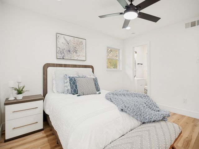 502 Martin Lane, Euless, TX 76040