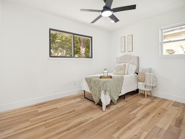 502 Martin Lane, Euless, TX 76040
