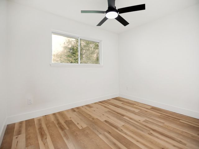 502 Martin Lane, Euless, TX 76040