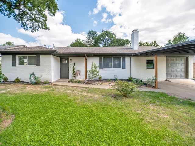502 Martin Lane, Euless, TX 76040