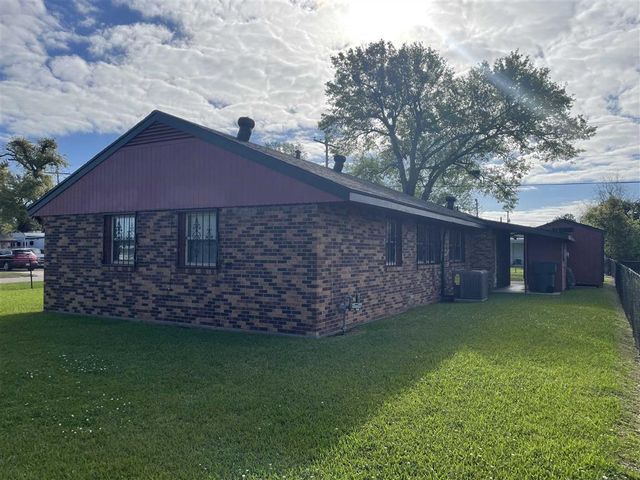 3602 Van Buren Street, Lake Charles, LA 70607