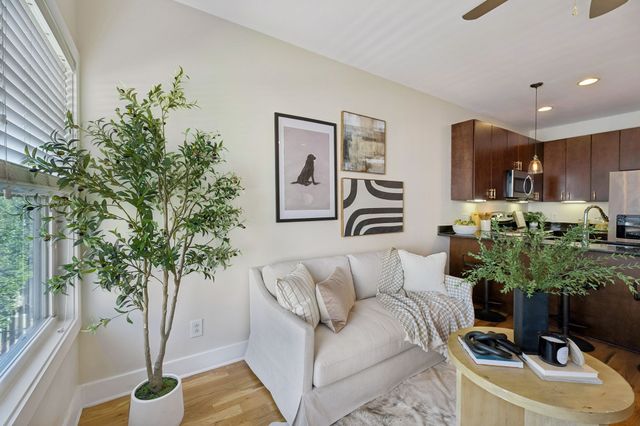 600 Garfield St Apt 14, Nashville, TN 37208