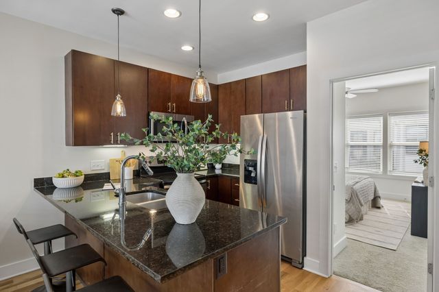 600 Garfield St Apt 14, Nashville, TN 37208