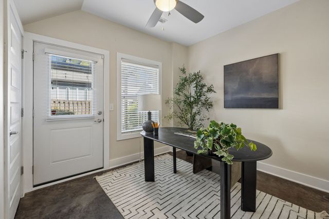 600 Garfield St Apt 14, Nashville, TN 37208