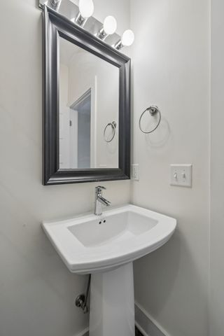 600 Garfield St Apt 14, Nashville, TN 37208