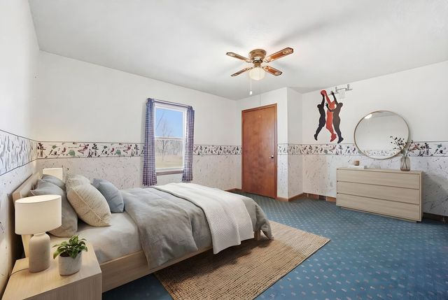 2594 E 1069th Road, Ottawa, IL 61350