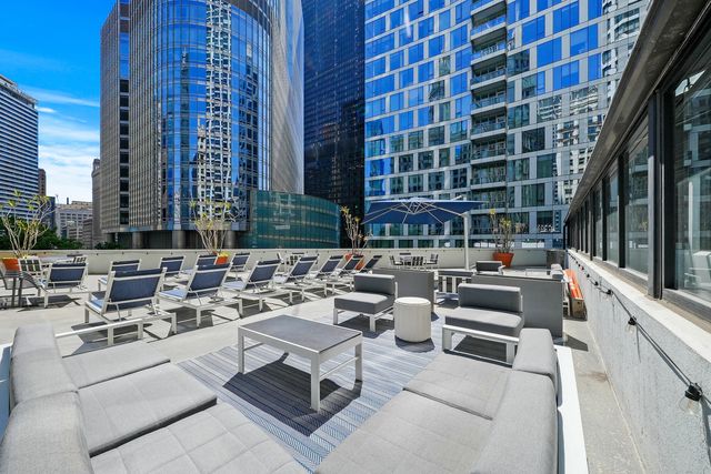 405 N Wabash Avenue 714, Chicago, IL 60611