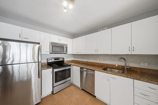 405 N Wabash Avenue 714, Chicago, IL 60611