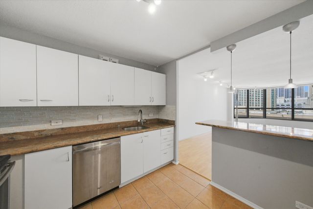 405 N Wabash Avenue 714, Chicago, IL 60611