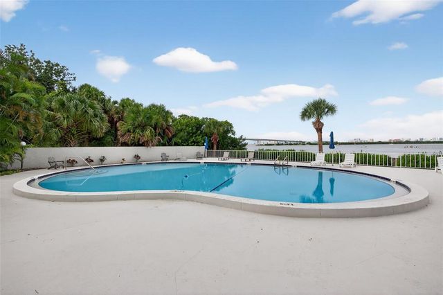 500 N OSCEOLA AVENUE 203, Clearwater, FL 33755