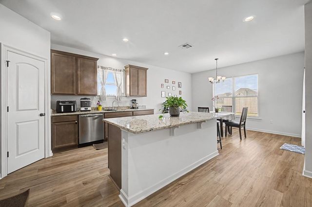 321 Carriage Way, Thibodaux, LA 70301