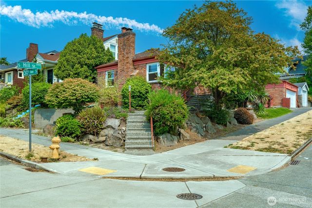 2016 30th Avenue S, Seattle, WA 98144