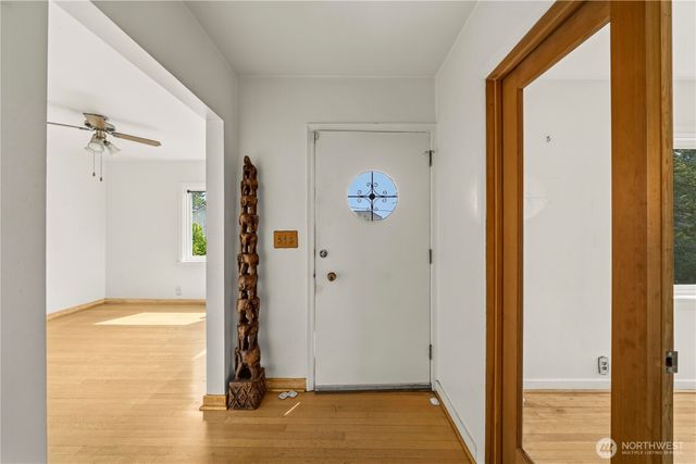 2016 30th Avenue S, Seattle, WA 98144