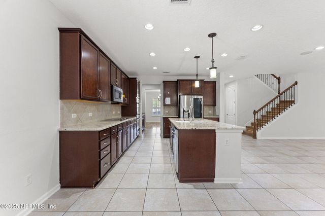 488 PINE EAGLE Drive, Fleming Island, FL 32003