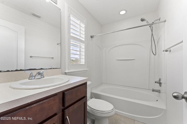 488 PINE EAGLE Drive, Fleming Island, FL 32003