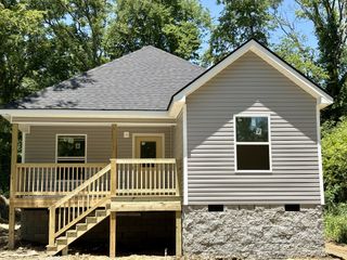 308 Hannah St, Bell Buckle, TN 37020