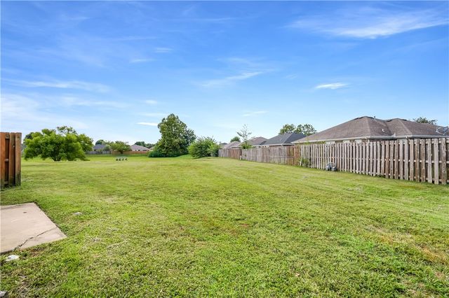 3504 SW Landau Court, Bentonville, AR 72712