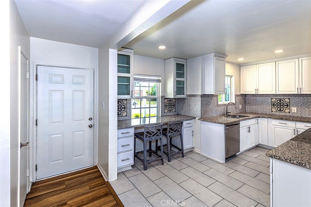 Image 2 of property listing at 14515 Cartela, La Mirada, CA 90638