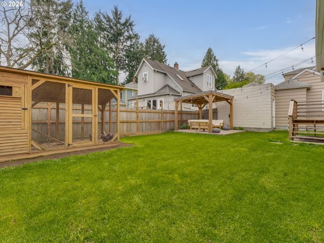 1214 Ne FAILING St, Portland, OR 97212