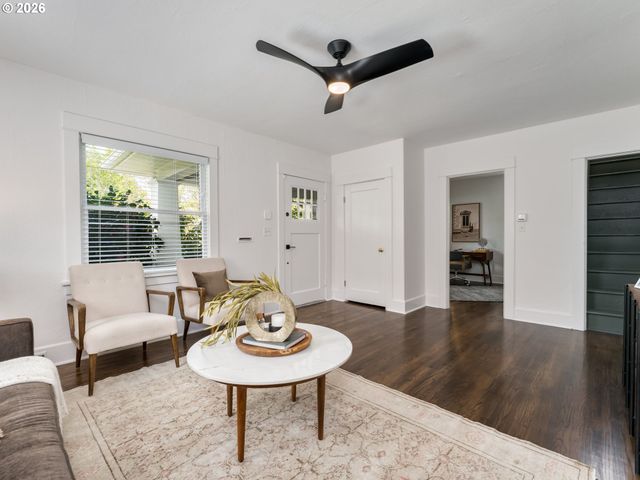 1214 Ne FAILING St, Portland, OR 97212