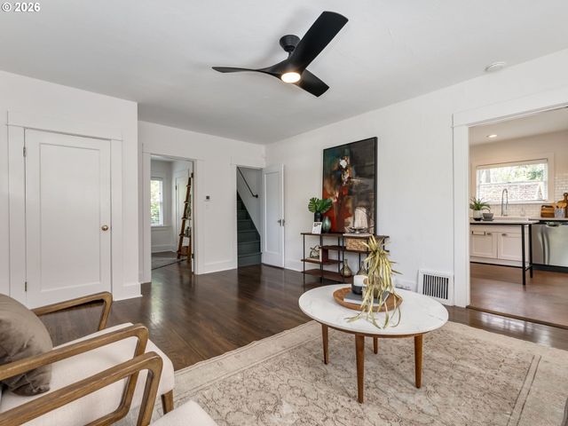 1214 Ne FAILING St, Portland, OR 97212