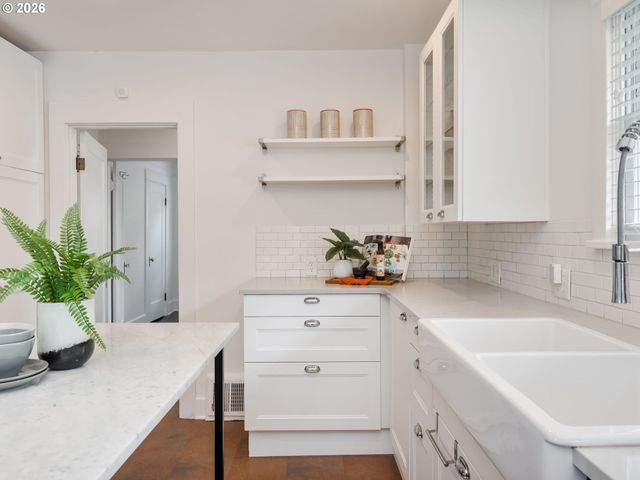 1214 Ne FAILING St, Portland, OR 97212