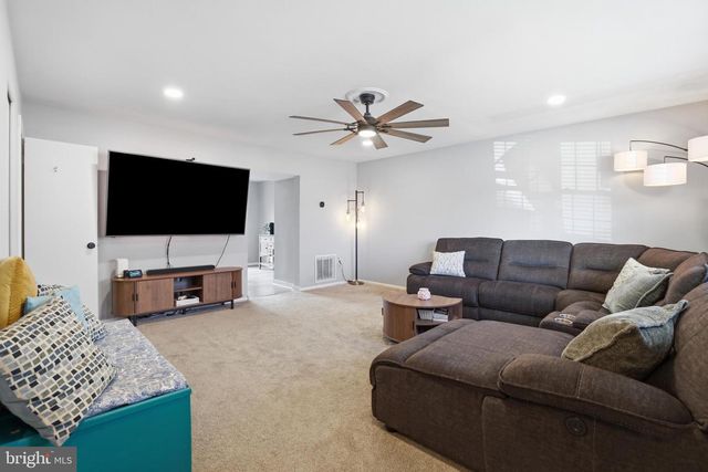 6844 CARNATION CIR, Frederick, MD 21703