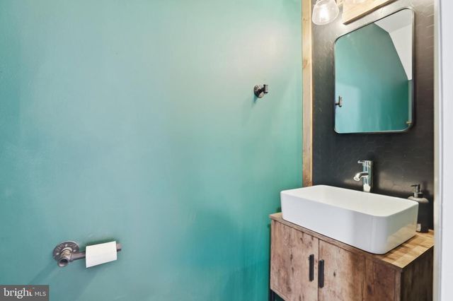 6844 CARNATION CIR, Frederick, MD 21703